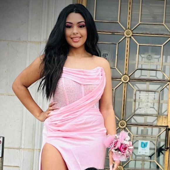 Miss circle Dresses & Skirts - Pink prom dress